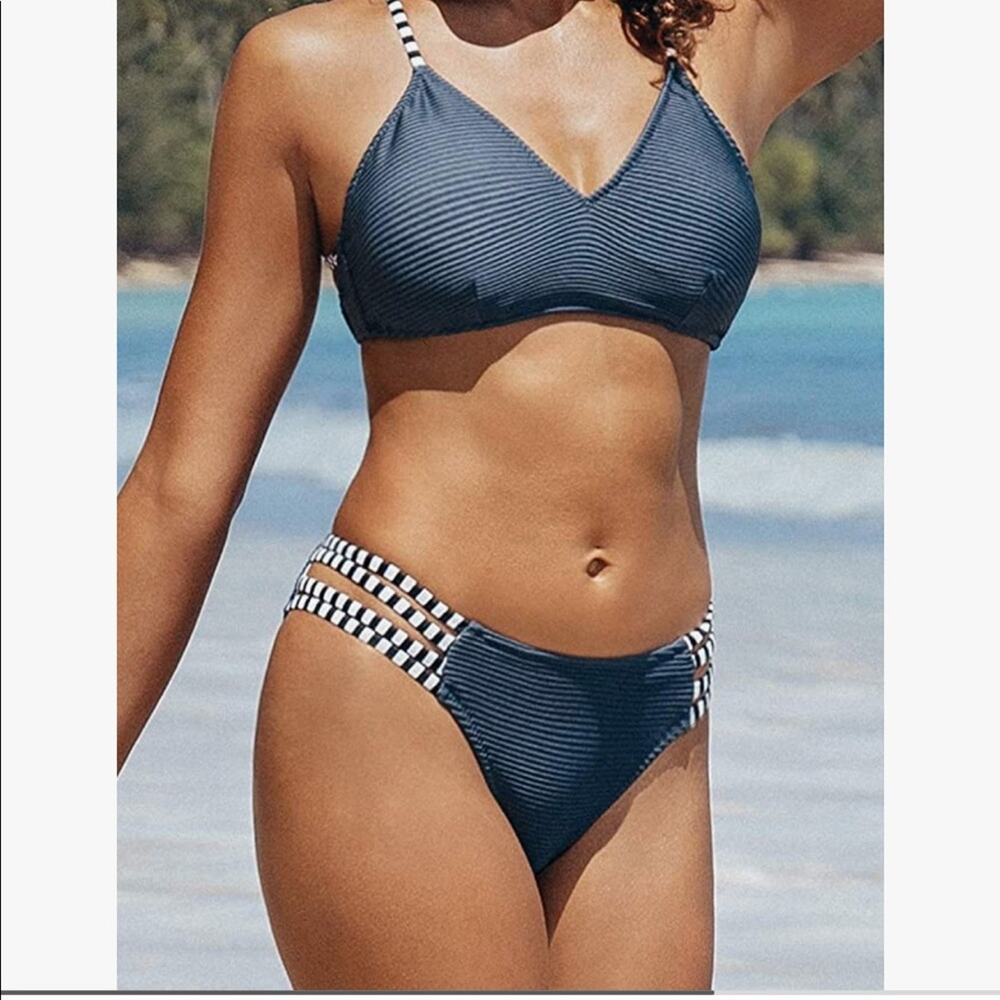 CUPSHE Women's Ribbed Strappy Low Waist Bikini Bottoms only Navy Blue NWT M